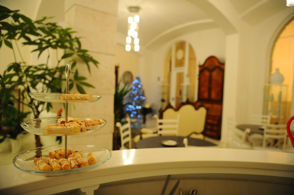 Albergo Le Dodici Lune Montecorvino Rovella エクステリア 写真